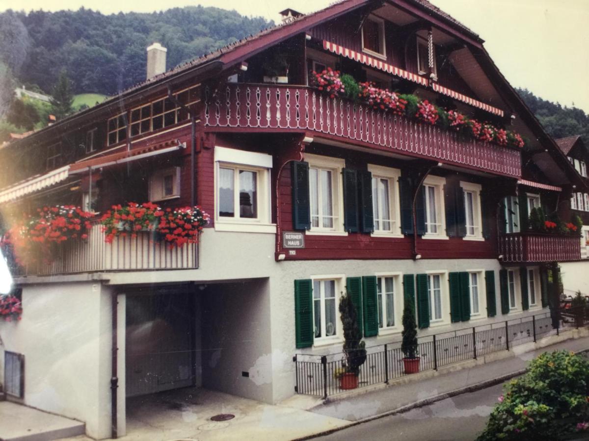 Schoene Ferienwohnung Mit Seeblick Тун Экстерьер фото